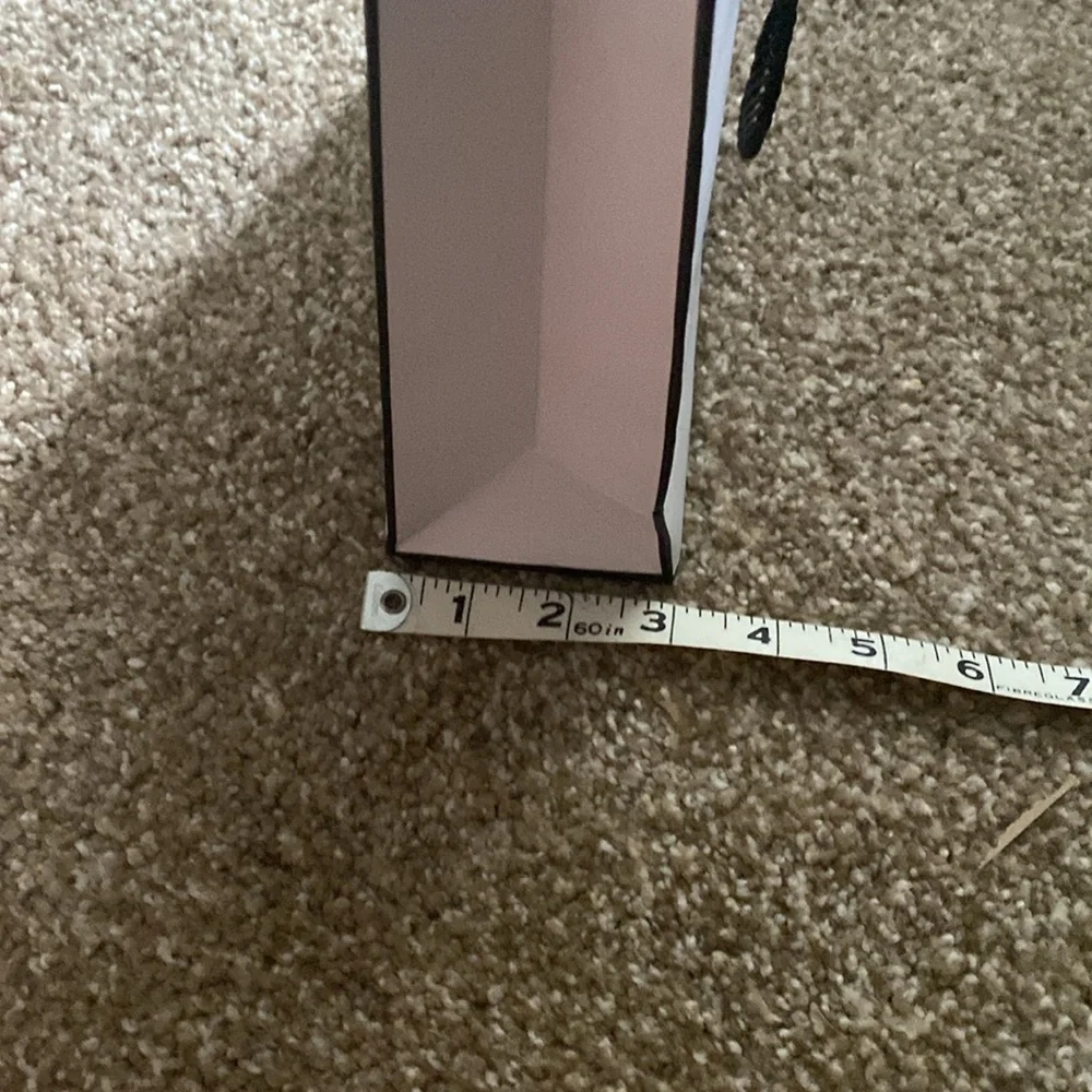 CHANEL White & Black Gift Bag - Picture 3 of 4